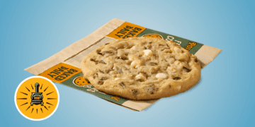 Potbelly Introduces Fresh Cinnamon Roll Cookie