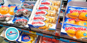 Hostess Launches Patriotic Twinkies and Cupcakes at Safeway