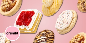 Crumbl Cookies lineup for Fourth of July