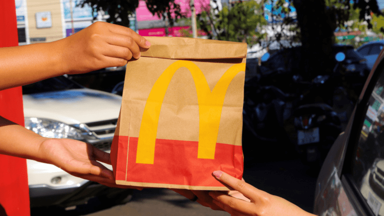 The Top 10 McDonald’s Healthy Meals a Nutritionist Wants You to Eat