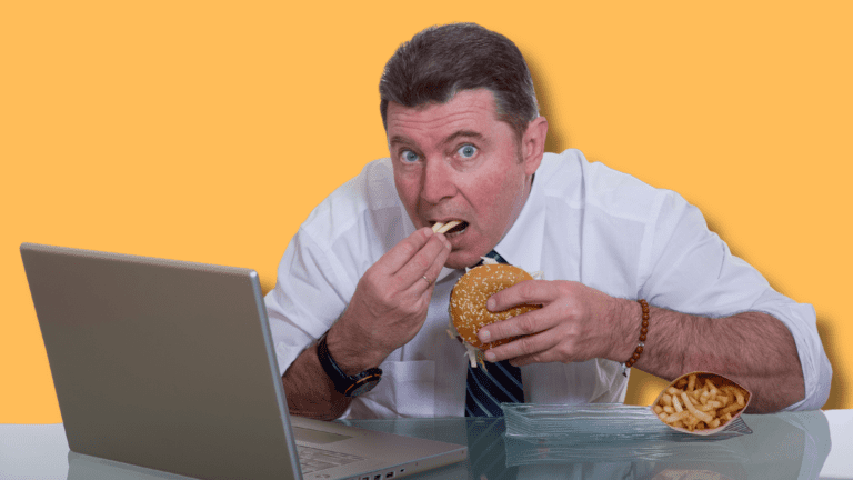 Avoid These 10 Work Lunch Mistakes That Are Draining Your Energy