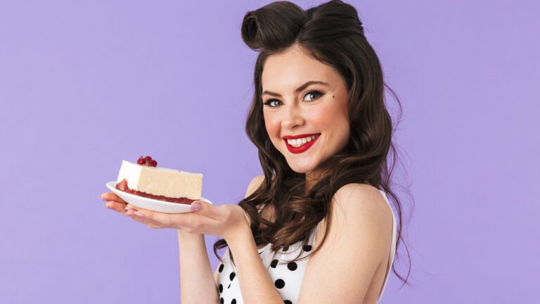 These 10 Vintage Desserts Deserve a Comeback