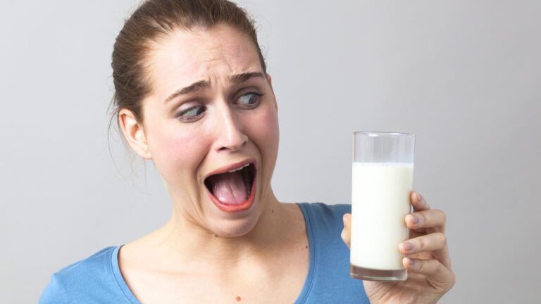 The 10 Most Misleading “Healthy” Foods on Grocery Shelves