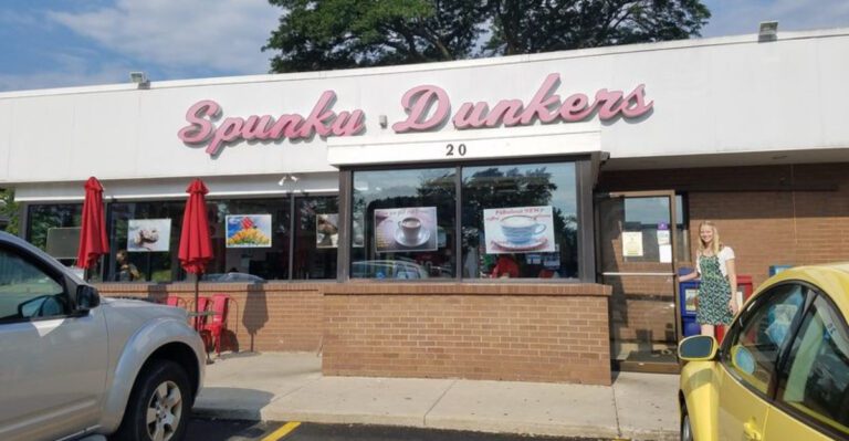11 Hidden Donut Shops In Illinois That Sell Out Before Noon