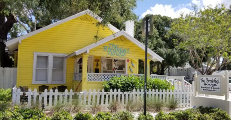 7 Florida Breakfast Spots That Locals Swear Are Worth Waking Up Early For