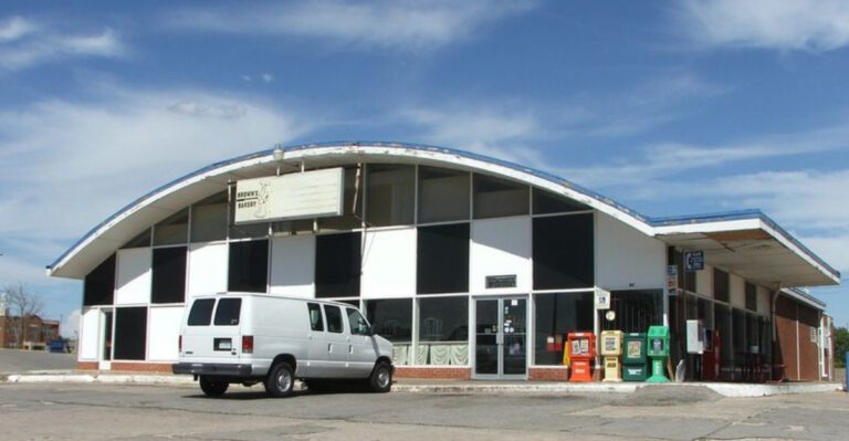 These Hidden Oklahoma Bakeries Still Use Recipes From The 1940s