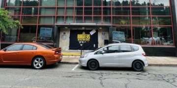 These Pennsylvania Burger Spots Are Local Secrets Worth The Drive