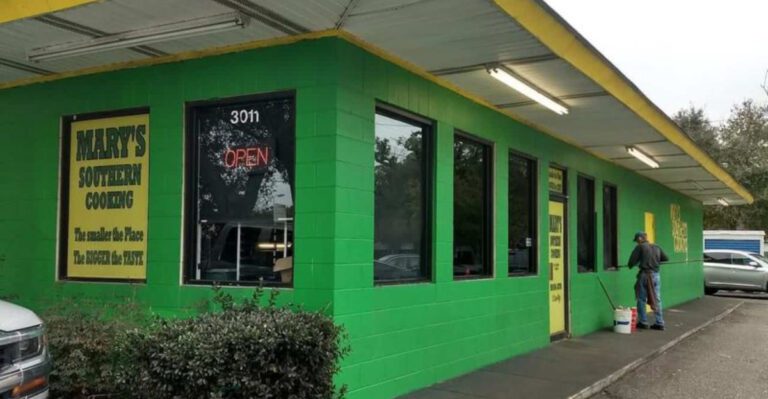 10 Alabama Meat-and-Three Cafeterias Locals Still Line Up For At Lunch