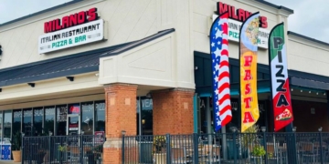 10 Classic New York Italian Delis Locals Will Tell You Not to Miss