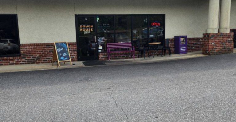 11 North Carolina Biscuit Counters Where Breakfast Still Tastes Like Home