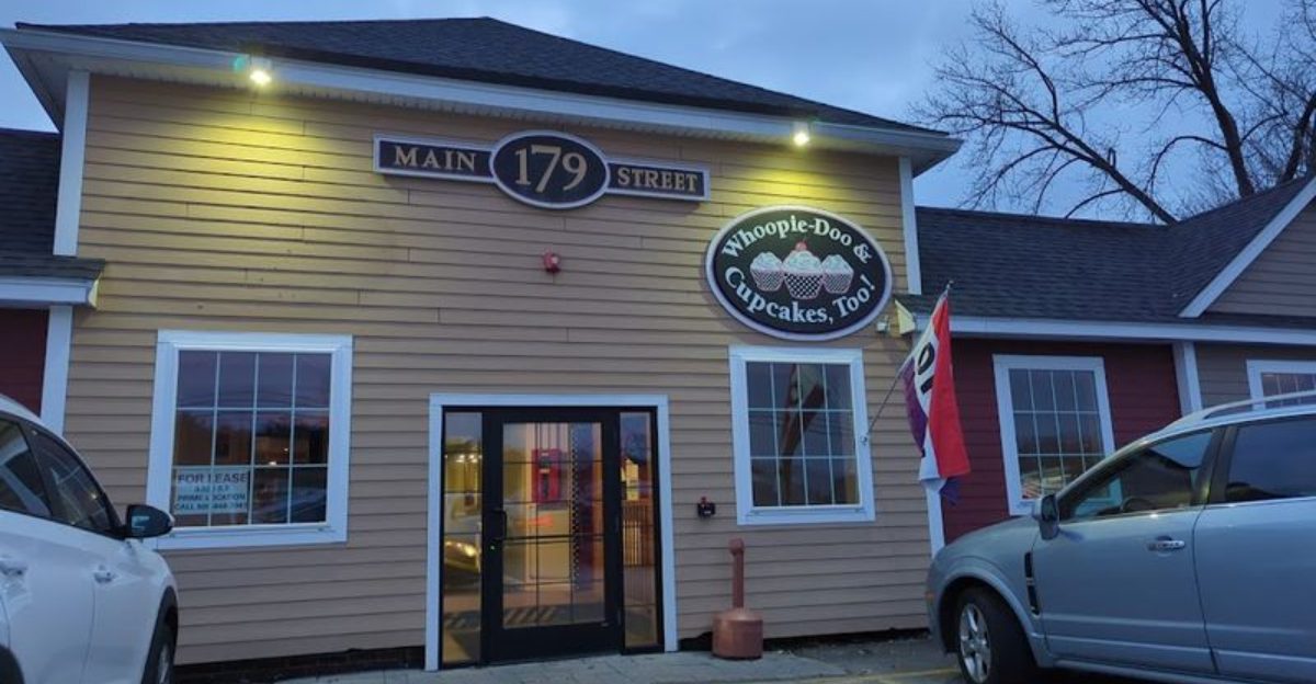 12 Massachusetts Pie Shops That Taste Like New England Holidays