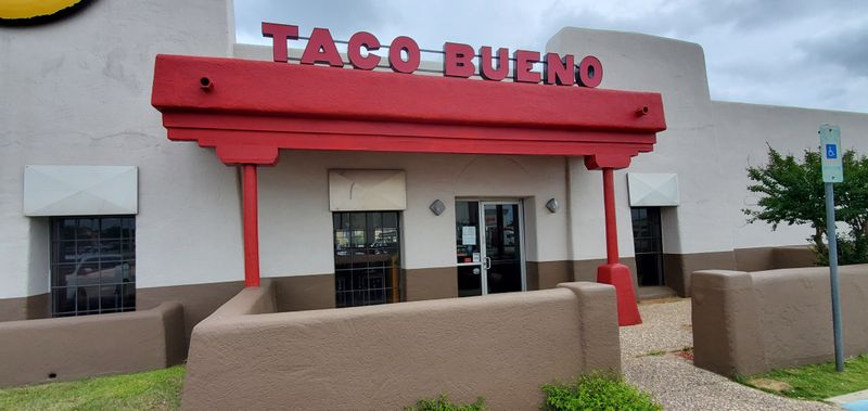 12 Texas Tortilla Shops Hand-Pressing Masa For Breakfast Tacos Locals Grab On The Way To Work 6 Taco Bueno - Fort Worth, Texas
