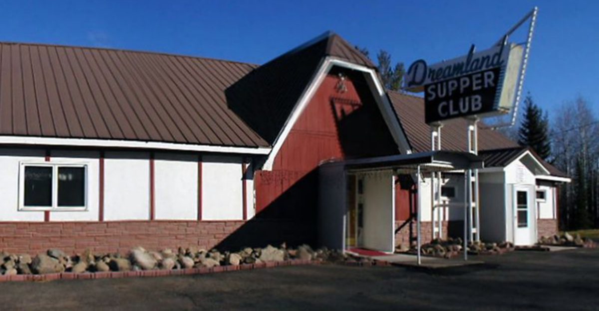 14 Wisconsin Supper Clubs Where Friday Fish Fry Still Rules the Night