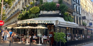 16 Famous Musicians Favorite Restaurants Fans Still Line Up For