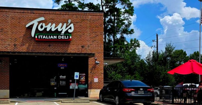 18 Old School Italian Delis Across America Where Regulars Refuse to Move Away