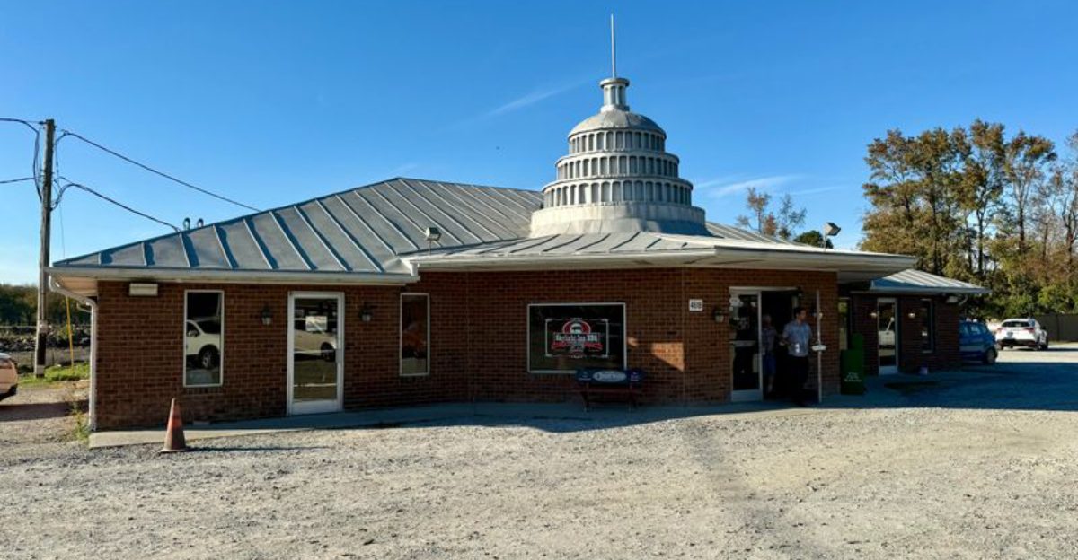 8 North Carolina Smokehouses Where the Pits Roar and the Marketing is Zero