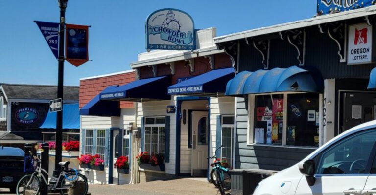 8 Oregon Chowder Cafés That Taste Better When It Rains