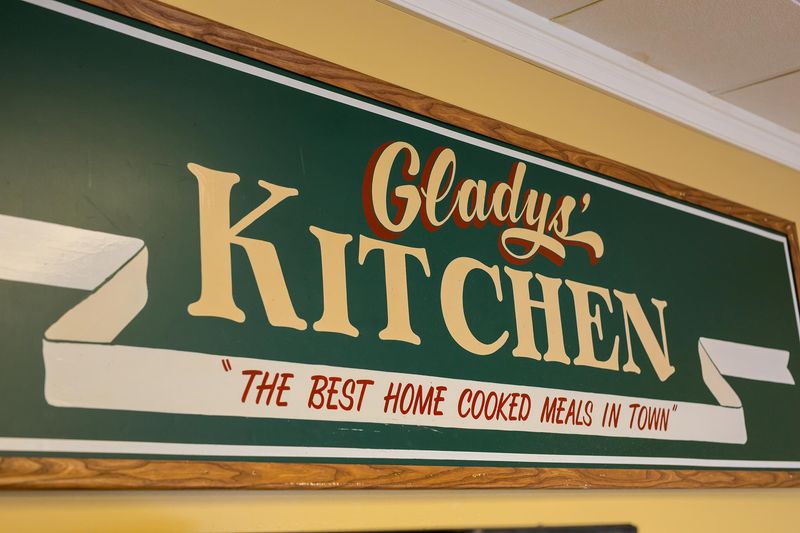 Gladys’ Kitchen - McKenzie, Tennessee