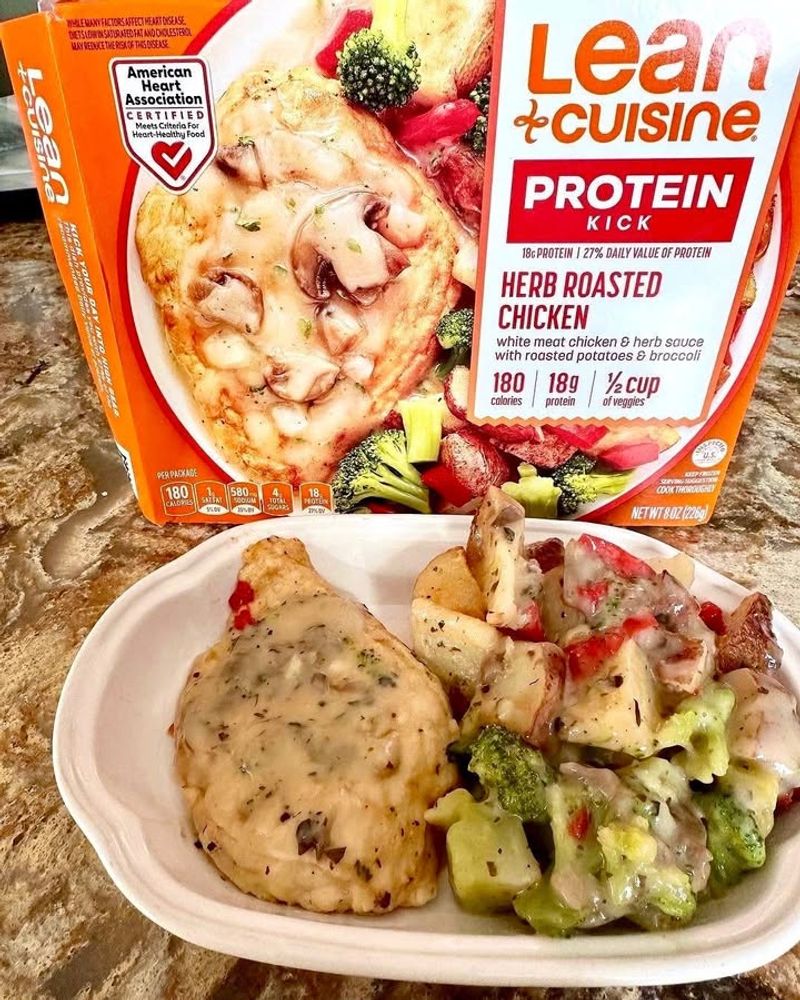 12 Frozen Aisle Dinners People Quietly Prefer Over Cooking From Scratch 6 Lean Cuisine's Herb Roasted Chicken
