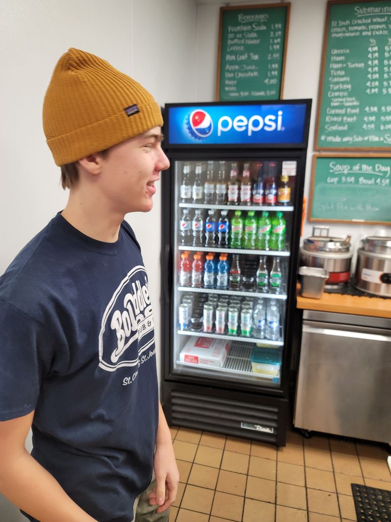 Pairings: Chips, Drinks, and Bubbler