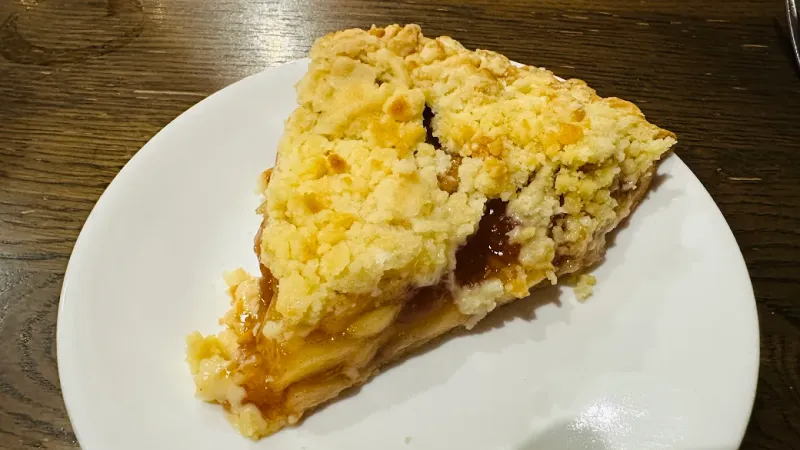 This Ohio Small-Town Buffet Keeps Serving Roast And Gravy Like It’s Always A Holiday 8 Dutch Apple Pie And Dessert Case