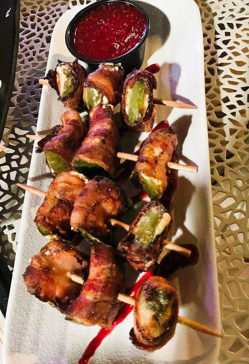 Bacon-Wrapped Jalapeño Poppers