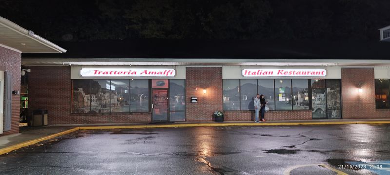 Trattoria Amalfi - Salem, New Hampshire