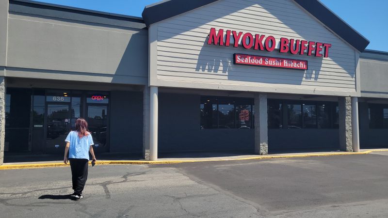 Miyoko Buffet, Salem, Oregon