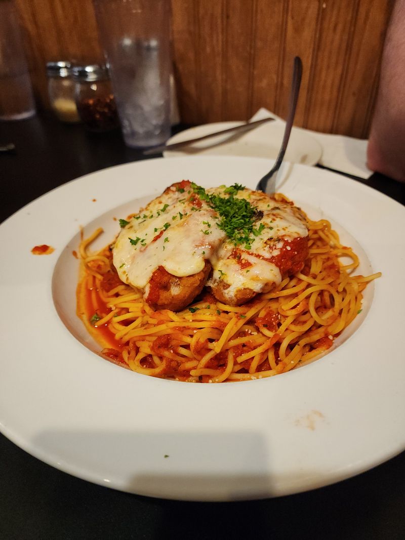 At This Ohio Italian Trattoria, Friday Nights Feel Like A Standing Reservation For The Whole Town 15 Caprese Style Salad Break