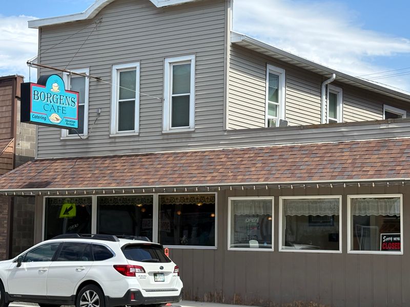 In Wisconsin, I Found A Tiny Café Serving “Sunday Dinner” Every Day Of The Week 13 What To Know Before You Go