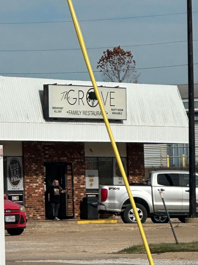 The Grove Family Restaurant