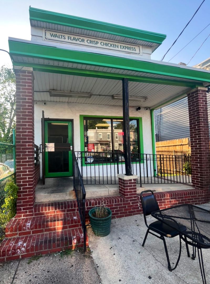 Delaware - Walt's Flavor Crisp Chicken – Wilmington, Delaware