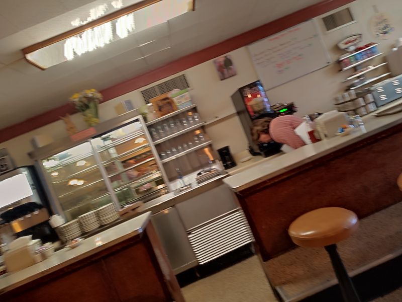 This Ohio Grilled Cheese Window Has Served The Same Gooey Classic For Generations 14 Phone, Website, And A Plan