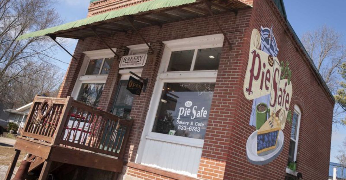 I Wandered Rural Missouri To Find 8 Pie Counters (And 4 Deserve Their Own Exit Sign)