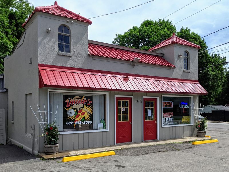 Dante's Pizzeria - Oneonta, NY