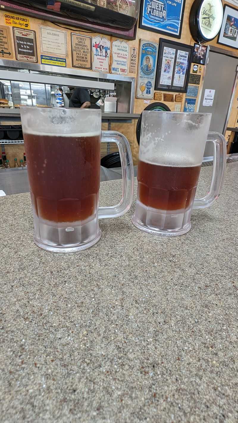 This Florida Retro Roadside Drive-In Griddles Bacon Cheeseburgers, Fried Grouper, And Banana Shakes The Way Panhandle Locals Remember 9 Laid-Back Prices And Cold Beer