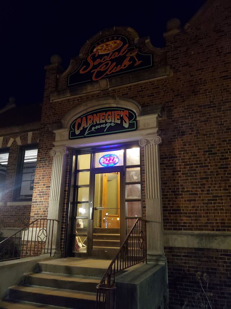 14 Iowa Family Restaurants Where The Daily Special Board Runs Out Of Chalk 13 Eldora Social Club-Eldora, Iowa