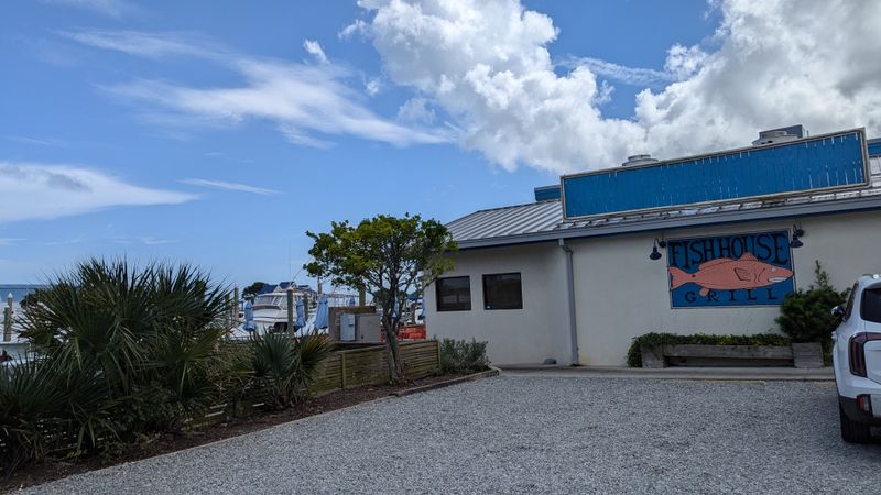 12 North Carolina Seafood Houses Where Hushpuppies Still Hit The Table First 10 The Fish House Grill