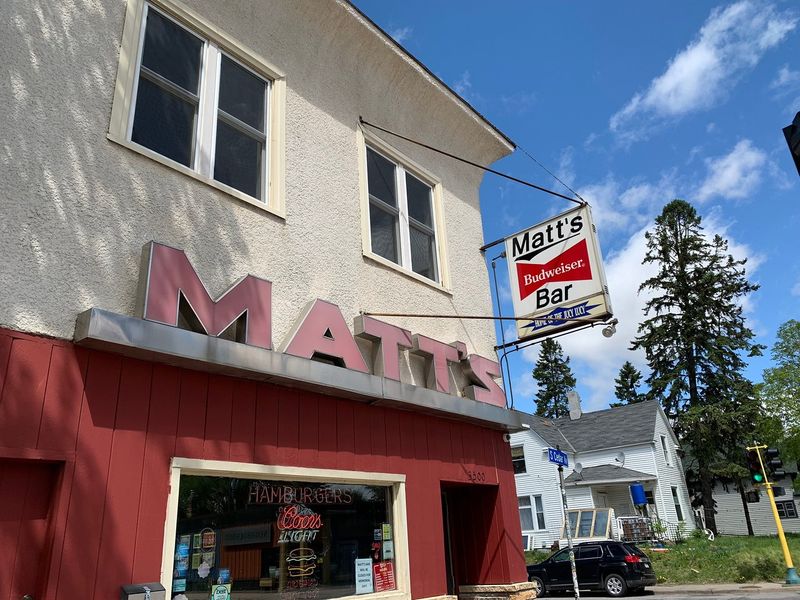 Minnesota: Matt’s Bar