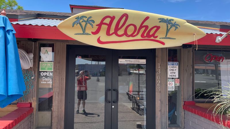 10 Arizona Breakfast Spots Locals Pack Out Every Morning on a Budget 15 Original Breakfast House - Phoenix, Arizona