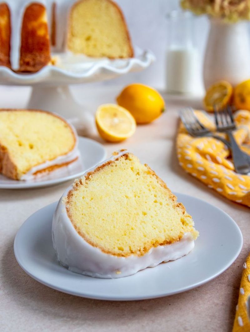 Lemon Drizzle Cake