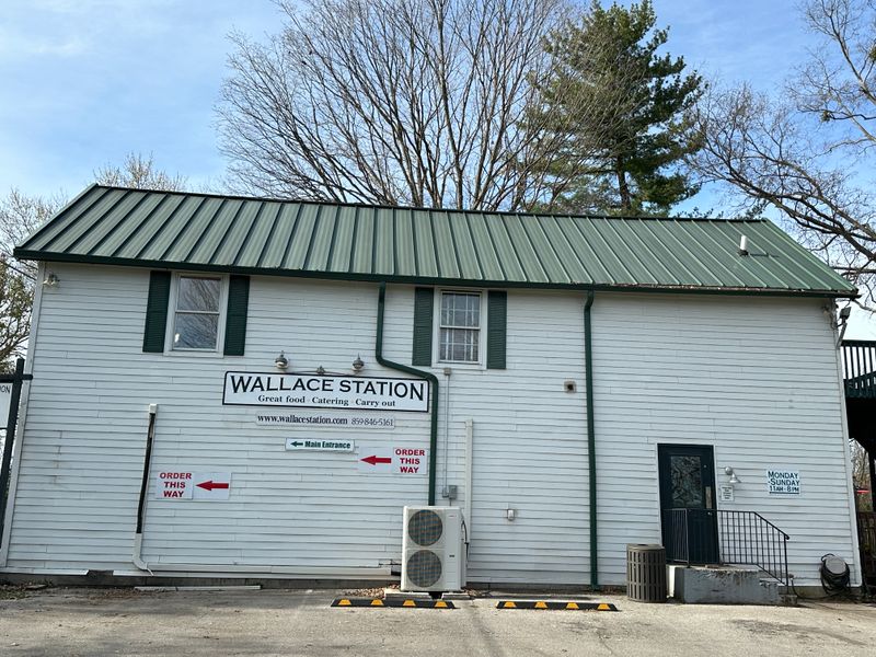 Finding the Spot on Old Frankfort Pike