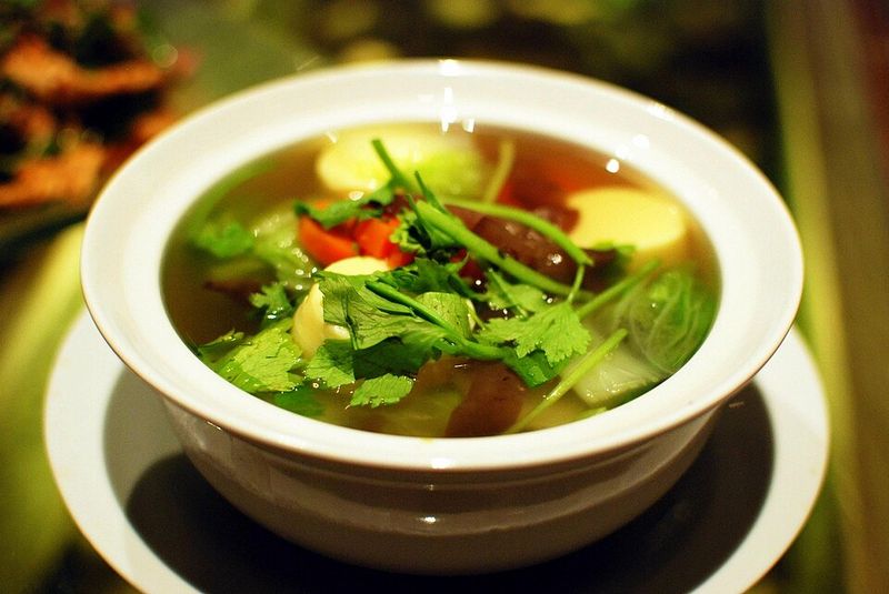 15 Meals That Are Gentle on the Digestive System 11 Vegetable Broth with Tofu