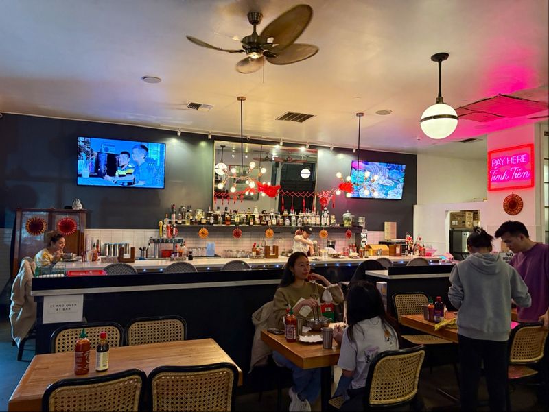 This Washington Noodle House Turns Rainy Evenings Into Steaming-Bowl Comfort 13 When To Go And What To Expect