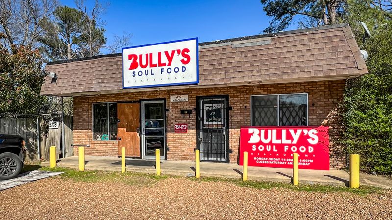 This Mississippi Soul Food Café Fills The Parking Lot Before The Doors Even Open 15 Location And Contact