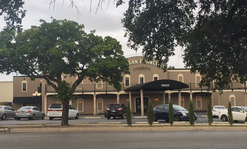 10 Texas Steakhouse Buffets Where Endless Cuts Ride In On Big-State Appetite 8 Old San Francisco Steak House