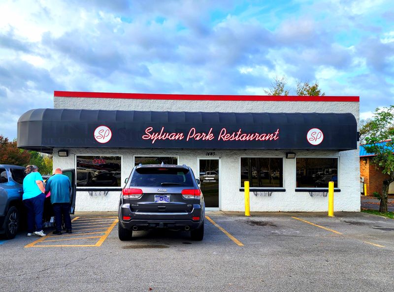 Sylvan Park Restaurant