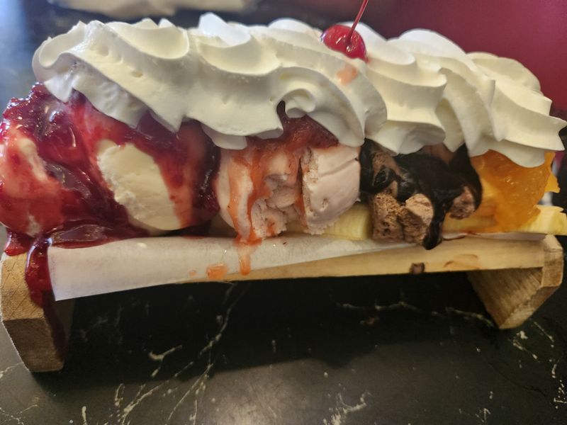 Breakfast To Sundae All Day