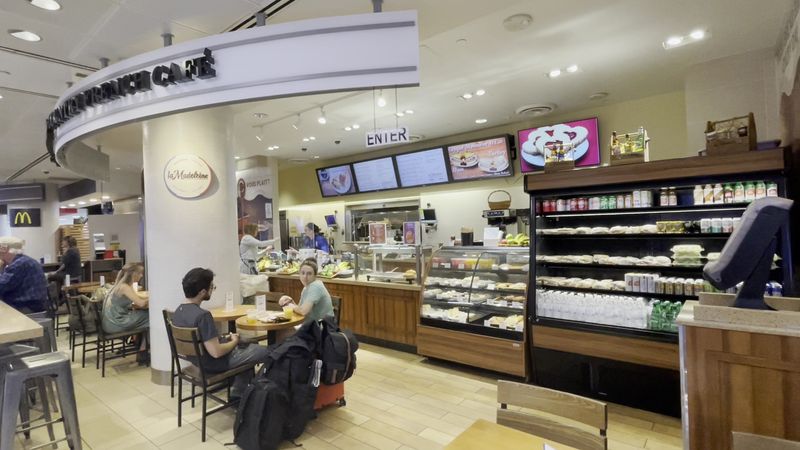 10 Arizona Breakfast Spots Locals Pack Out Every Morning on a Budget 9 La Madeleine Country French Café - Phoenix, Arizona