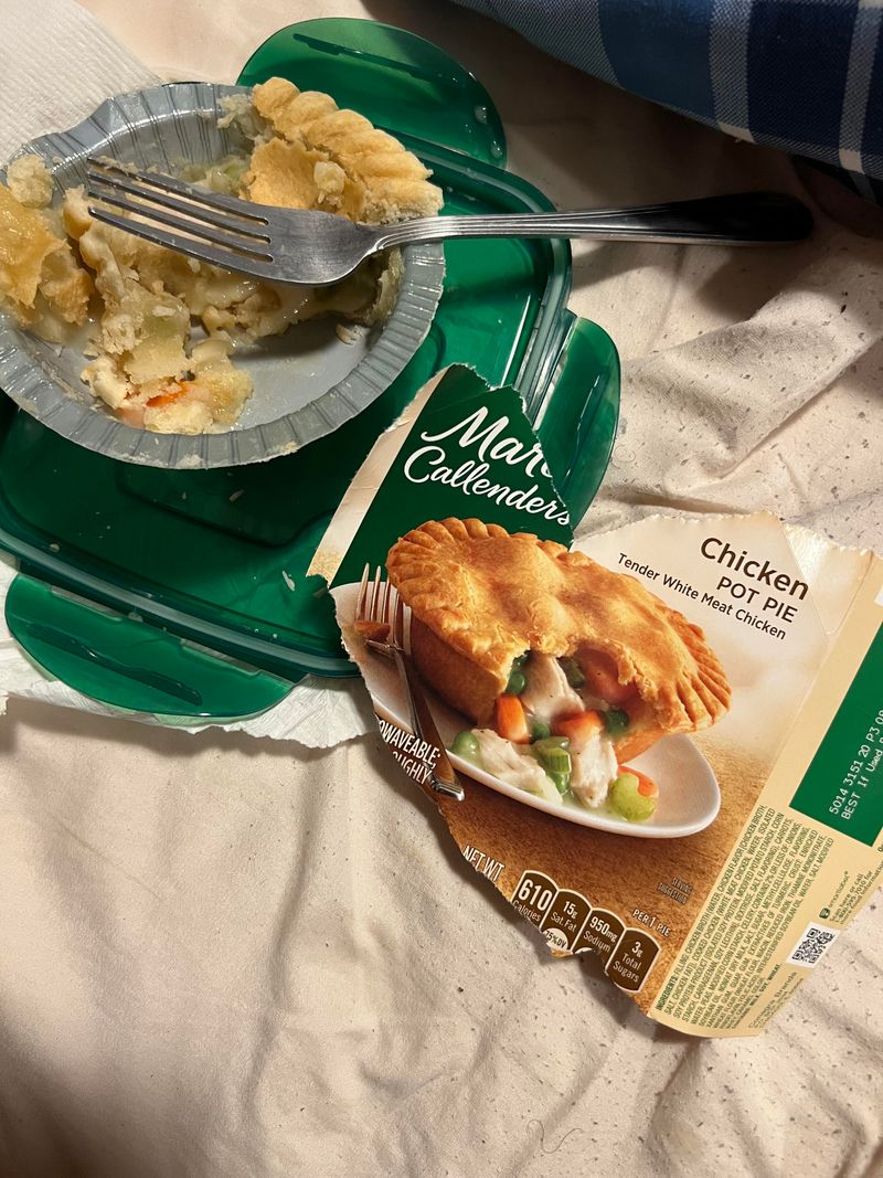 12 Frozen Aisle Dinners People Quietly Prefer Over Cooking From Scratch 4 Marie Callender's Chicken Pot Pie